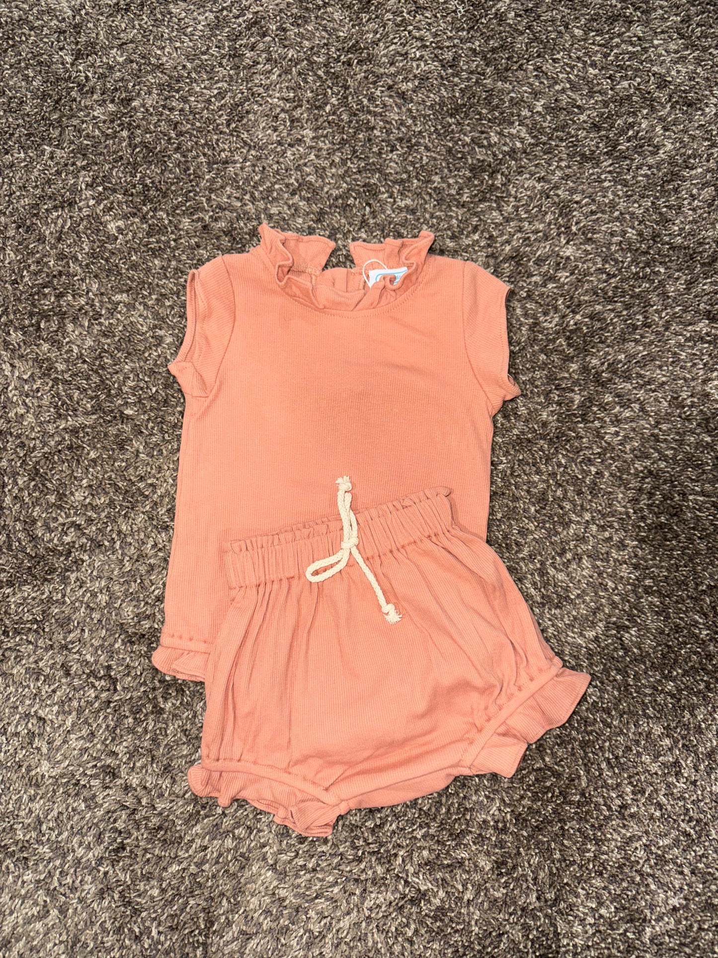 Sleeveless Round Collar Set